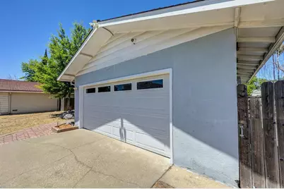 9125 Cecile Way, Sacramento, CA 95826 - Photo 7