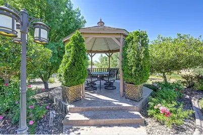11880 Gidaro Drive, Elk Grove, CA 95624 - Photo 63
