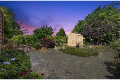 11880 Gidaro Drive, Elk Grove, CA 95624 - Photo 93