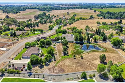 11880 Gidaro Drive, Elk Grove, CA 95624 - Photo 79