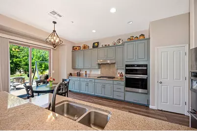 11880 Gidaro Drive, Elk Grove, CA 95624 - Photo 33
