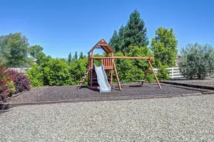 11880 Gidaro Dr, Elk Grove, CA 95624 - Photo 73
