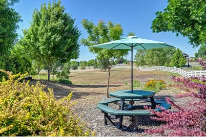 11880 Gidaro Drive, Elk Grove, CA 95624 - Photo 71