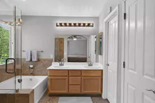 3301 Turnbuckle Cir, Elk Grove, CA 95758 - Photo 27
