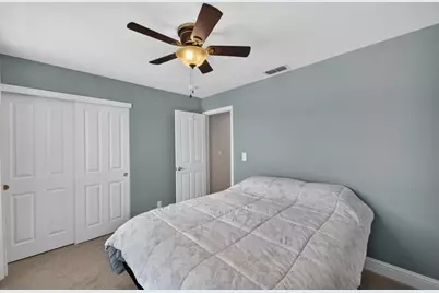 3301 Turnbuckle Circle, Elk Grove, CA 95758 - Photo 41