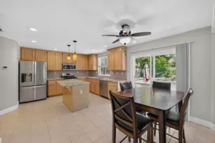 3301 Turnbuckle Cir, Elk Grove, CA 95758 - Photo 13