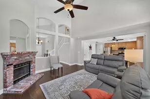 3301 Turnbuckle Cir, Elk Grove, CA 95758 - Photo 9