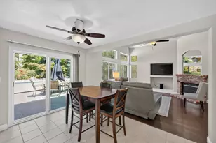 3301 Turnbuckle Cir, Elk Grove, CA 95758 - Photo 11