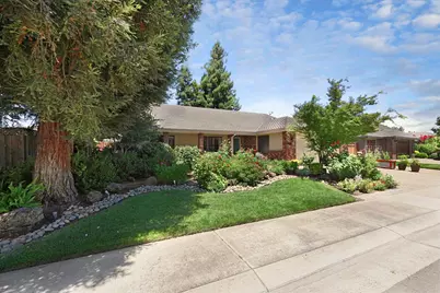 3025 Park Oak Drive, Lodi, CA 95242 - Photo 3