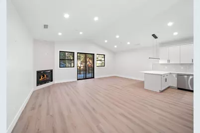 1078 Reno Avenue, South Lake Tahoe, CA 96150 - Photo 11