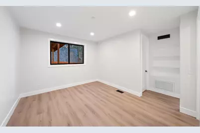 1078 Reno Avenue, South Lake Tahoe, CA 96150 - Photo 17