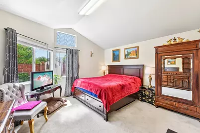 8101 Arroyo Vista Drive, Sacramento, CA 95823 - Photo 23