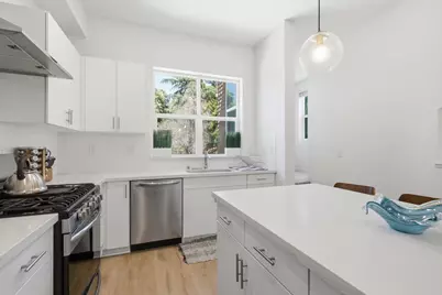 425 Outrigger Lane, West Sacramento, CA 95605 - Photo 17