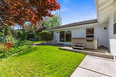 908 Newcastle Court, Modesto, CA 95355 - Photo 5