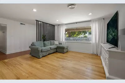 9133 Rosewood Drive, Sacramento, CA 95826 - Photo 5