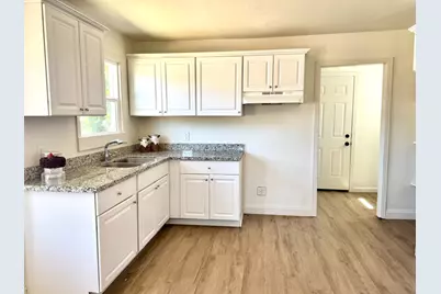 2225 N Sutter Street, Stockton, CA 95204 - Photo 7