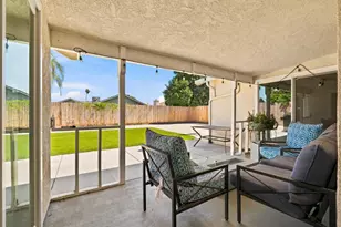 1073 Wickel St, Turlock, CA 95382 - Photo 27