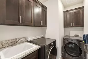 912 Hogan Rd, Galt, CA 95632 - Photo 27