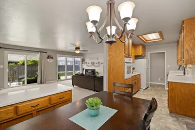 1307 Stafford Way, Yuba City, CA 95991 - Photo 11