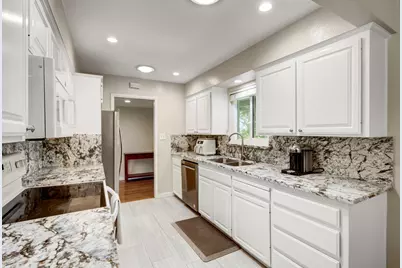 4472 Wyman Drive, Sacramento, CA 95821 - Photo 15