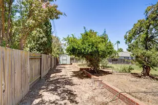 4472 Wyman Dr, Sacramento, CA 95821 - Photo 37