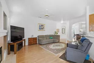 8329 Oakwood Hills Cir, Citrus Heights, CA 95610 - Photo 19