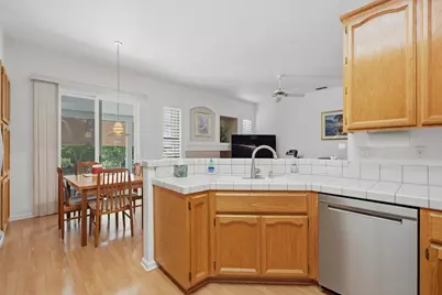 8329 Oakwood Hills Circle, Citrus Heights, CA 95610 - Photo 7