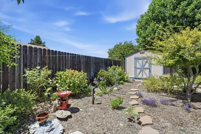 8329 Oakwood Hills Circle, Citrus Heights, CA 95610 - Photo 39