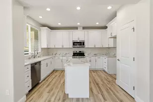 2403 Blue Heron Loop, Lincoln, CA 95648 - Photo 9