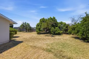 3658 Fallis Cir, Sacramento, CA 95832 - Photo 25
