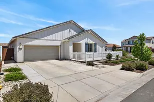 1717 House Dr, Woodland, CA 95776 - Photo 5