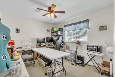 8559 Coral Crest Court, Elk Grove, CA 95624 - Photo 19