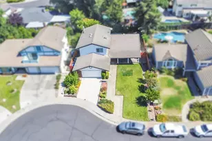 8559 Coral Crest Ct, Elk Grove, CA 95624 - Photo 5
