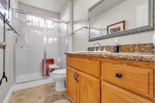 8559 Coral Crest Ct, Elk Grove, CA 95624 - Photo 27