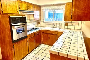 7212 Los Molinas Ln, Stockton, CA 95207 - Photo 11
