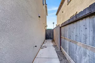 3863 Ivan Way, Rancho Cordova, CA 95742 - Photo 43