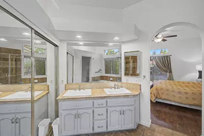 201 Bowden Court, Roseville, CA 95747 - Photo 15