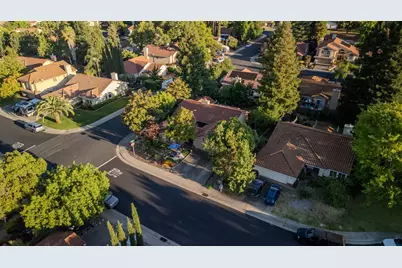 201 Bowden Court, Roseville, CA 95747 - Photo 25