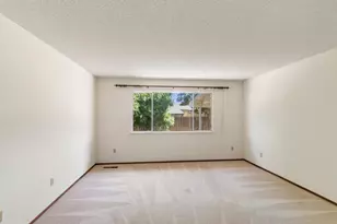 2219 Vernon Dr, Escalon, CA 95320 - Photo 17