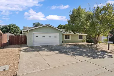8744 Lodestone Circle, Elk Grove, CA 95624 - Photo 5