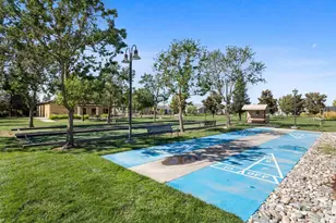 4385 Hovnanian Dr, Sacramento, CA 95834 - Photo 27