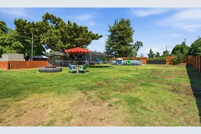 7148 E Waterloo Road, Stockton, CA 95215 - Photo 13