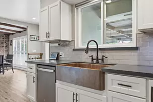 7148 E Waterloo Rd, Stockton, CA 95215 - Photo 43