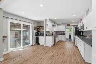 7148 E Waterloo Rd, Stockton, CA 95215 - Photo 27