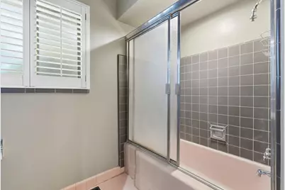 7148 E Waterloo Road, Stockton, CA 95215 - Photo 41