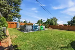 7148 E Waterloo Rd, Stockton, CA 95215 - Photo 15