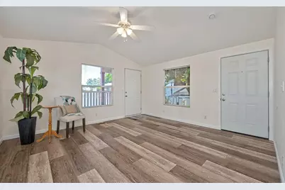 Pacific Street #4, Rocklin, CA 95677 - Photo 3