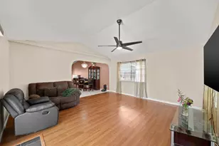4865 Bamford Dr, Sacramento, CA 95823 - Photo 21