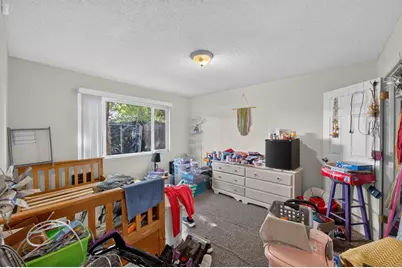2421 Country Club Boulevard #B6, Stockton, CA 95204 - Photo 13
