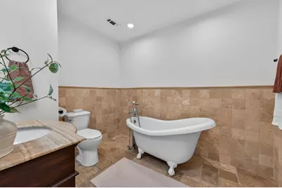 4335 Walnut Avenue, Carmichael, CA 95608 - Photo 37